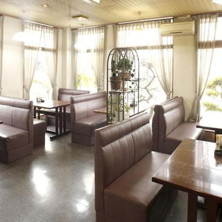 Business Hotel Kurama Hikone Bagian luar foto